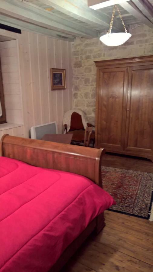 Chambre D Hote 1873 Frasne Exteriör bild